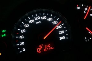 К чему приводит превышение скорости: в ГИБДД все объяснили - фото